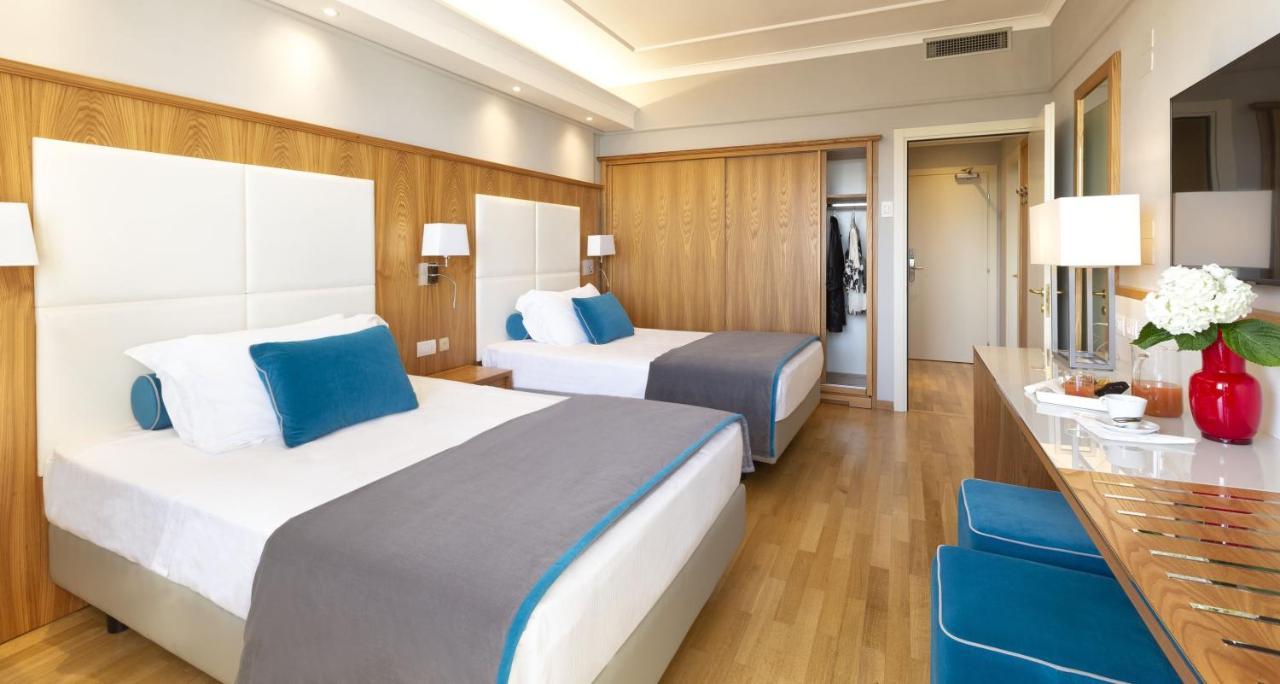 Hotel Abner'S Riccione Exterior foto