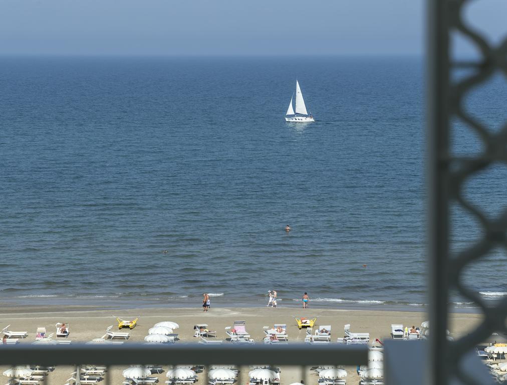 Hotel Abner'S Riccione Exterior foto