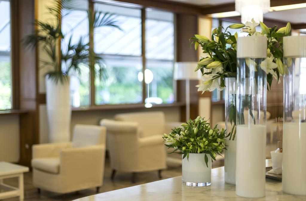 Hotel Abner'S Riccione Exterior foto